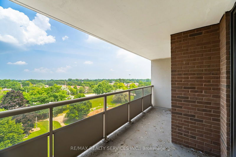  809 - 4 Kings Cross Rd  Brampton, L6T 3X8 | Image 25