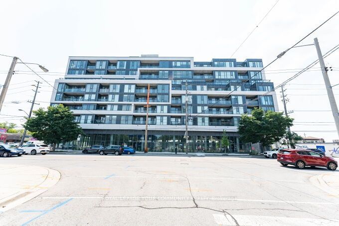home for lease on 822-859 The Queensway