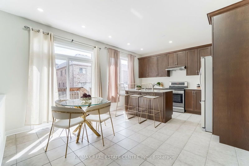 27 Fulmer Rd  Brampton, L7A 4L9 | Image 10