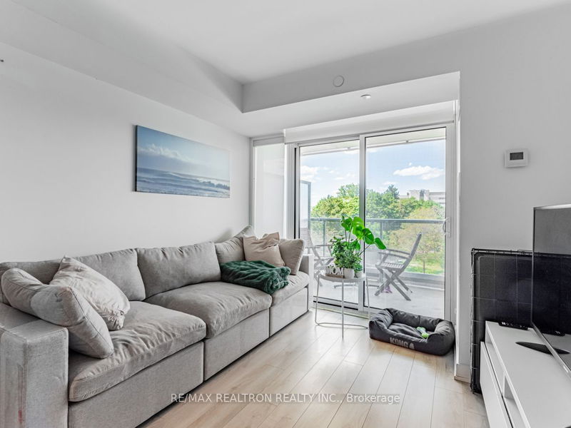  512 - 160 Flemington Rd  Toronto, M6A 2N9 | Image 18