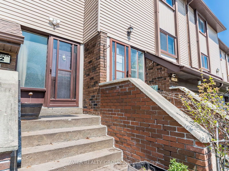 52 Carleton Pl  Brampton, L6T 3Z4 | Image 4