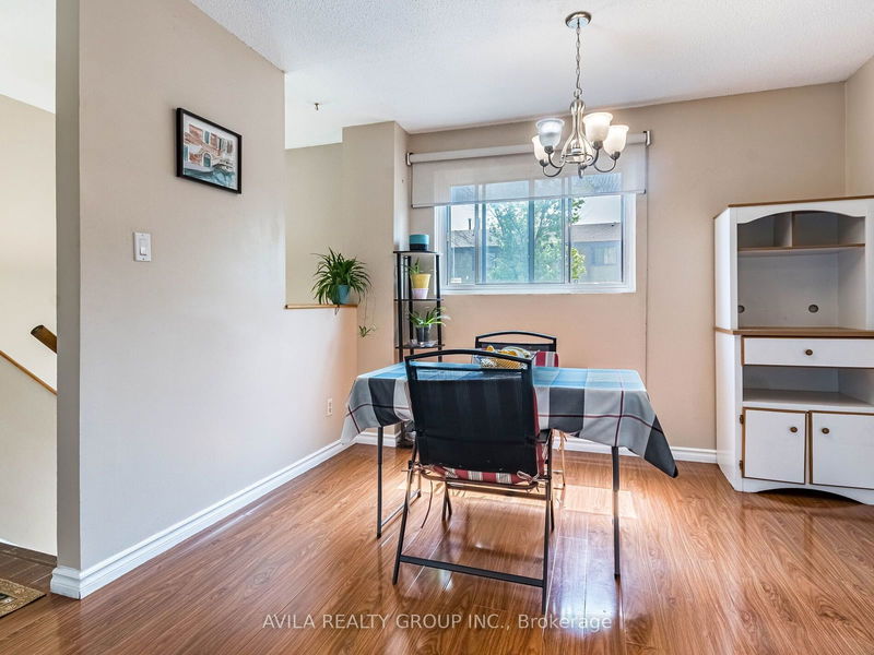 52 Carleton Pl  Brampton, L6T 3Z4 | Image 8