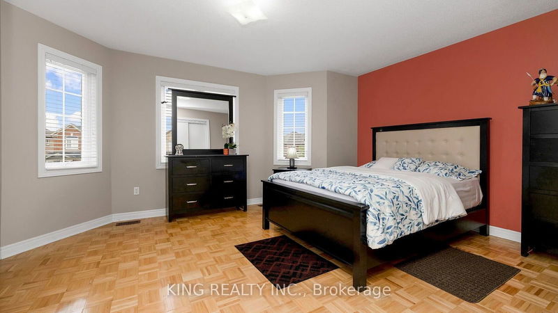 81 Turquoise Cres  Brampton, L6P 0Z8 | Image 27