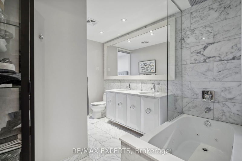  3007 - 90 Park Lawn Rd  Toronto, M8Y 0B6 | Image 34