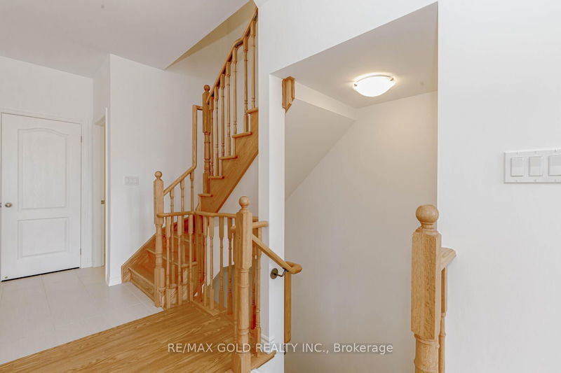 19 Tiveron Ave  Caledon, L7C 4L4 | Image 6