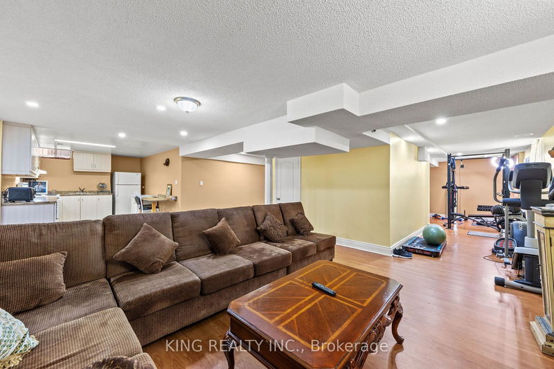 6528 Western Skies Way  Mississauga, L5W 1G4 | Image 34