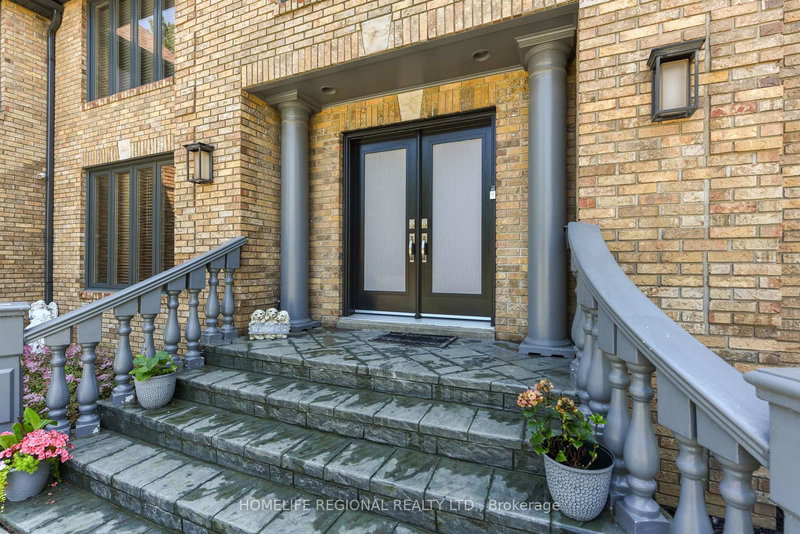 4009 River Mill Way, Mississauga, L4W 4C1 | Image 3