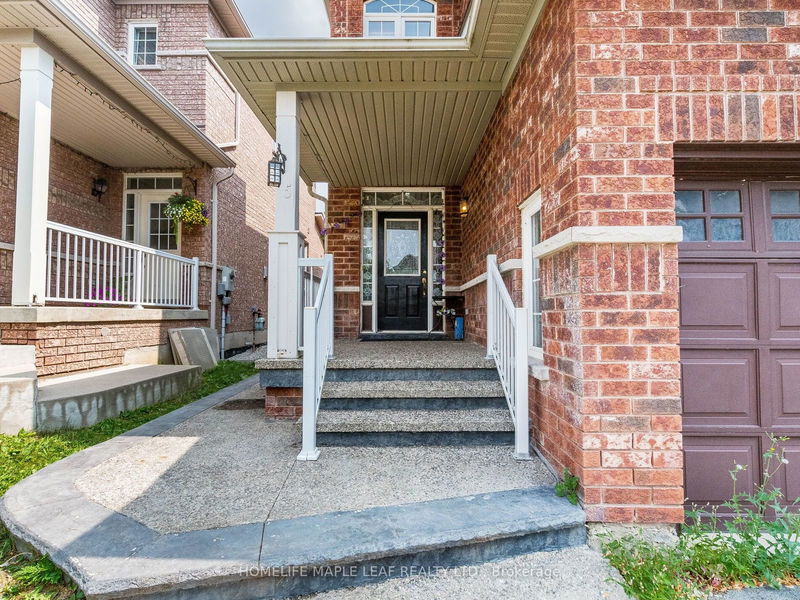 5 Rocky Point Cres  Brampton, L6V 4S8 | Image 2