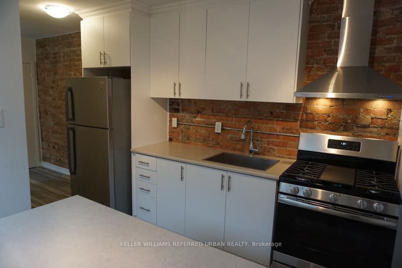 1825 Davenport Rd  Toronto, M6N 1B8 | Image 2