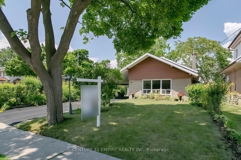 home for sale on 20 Barrhead Crescent