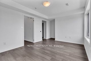 35 Stanley Greene Blvd  Toronto, M3K 1X1 | Image 26