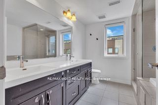 35 Stanley Greene Blvd  Toronto, M3K 1X1 | Image 29