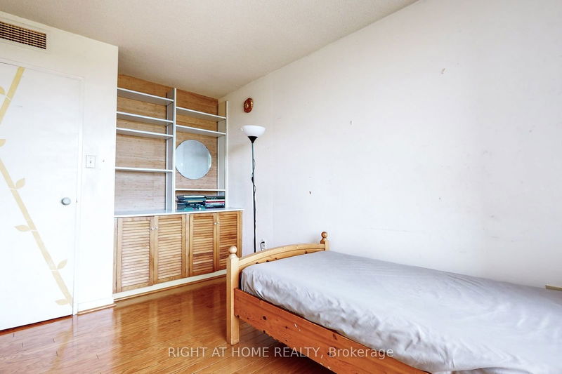  507 - 2045 Lake Shore Blvd W Toronto, M8V 2Z6 | Image 12