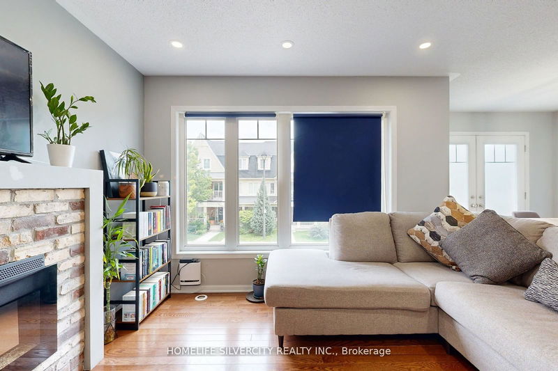 932 Brassard Circ  Milton, L9T 8E3 | Image 12