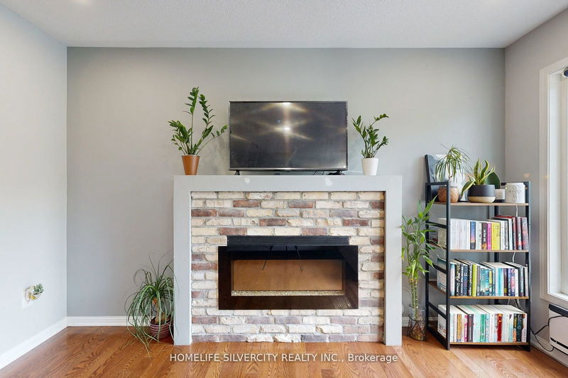 932 Brassard Circ  Milton, L9T 8E3 | Image 13