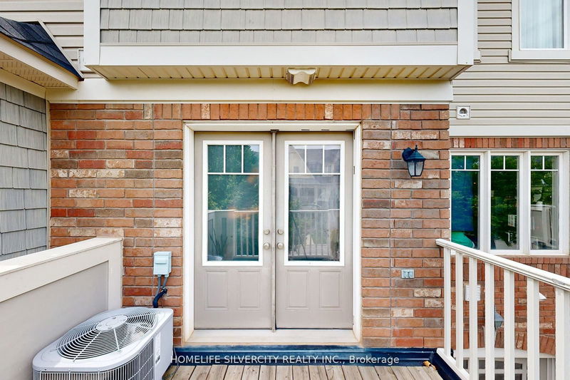 932 Brassard Circ  Milton, L9T 8E3 | Image 37