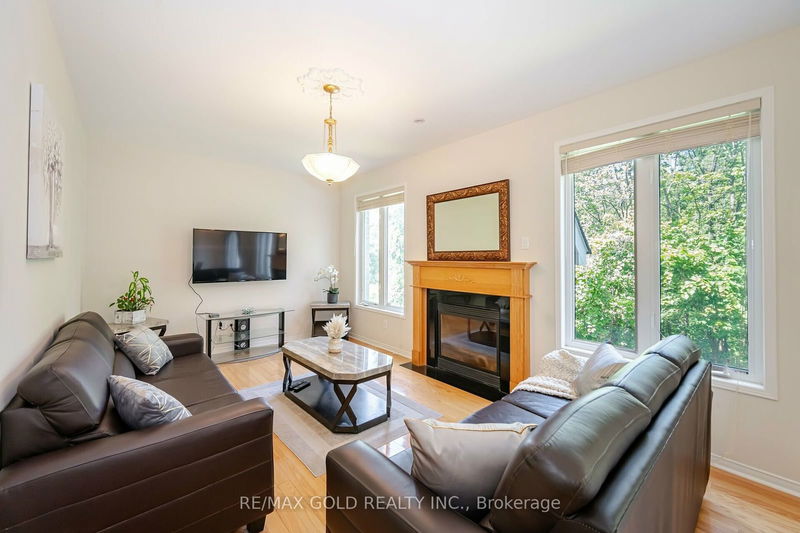 5227 Misty Pine Cres  Mississauga, L5M 8C1 | Image 15