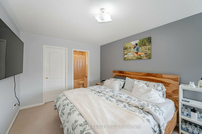 5227 Misty Pine Cres  Mississauga, L5M 8C1 | Image 25