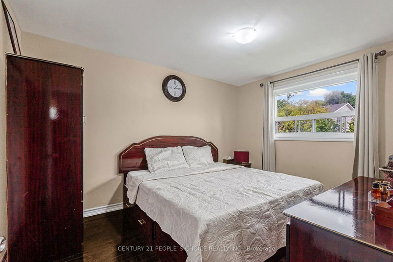 18 Northwood Dr  Brampton, L6X 2L2 | Image 10