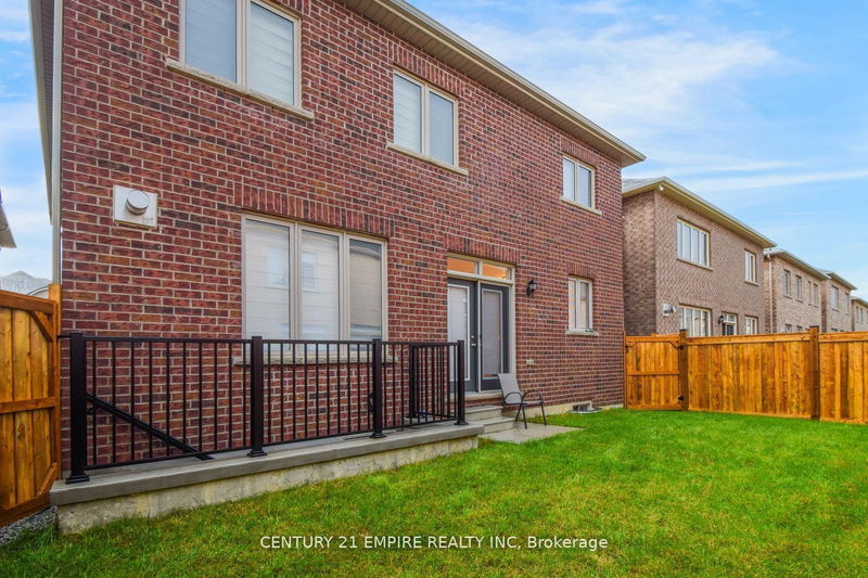 33 Junior Rd  Brampton, L7A 0C3 | Image 38