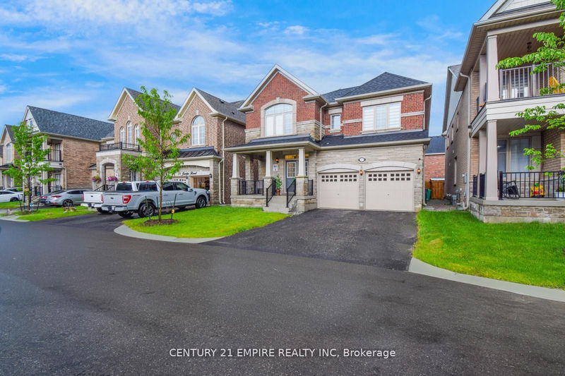 33 Junior Rd  Brampton, L7A 0C3 | Image 4