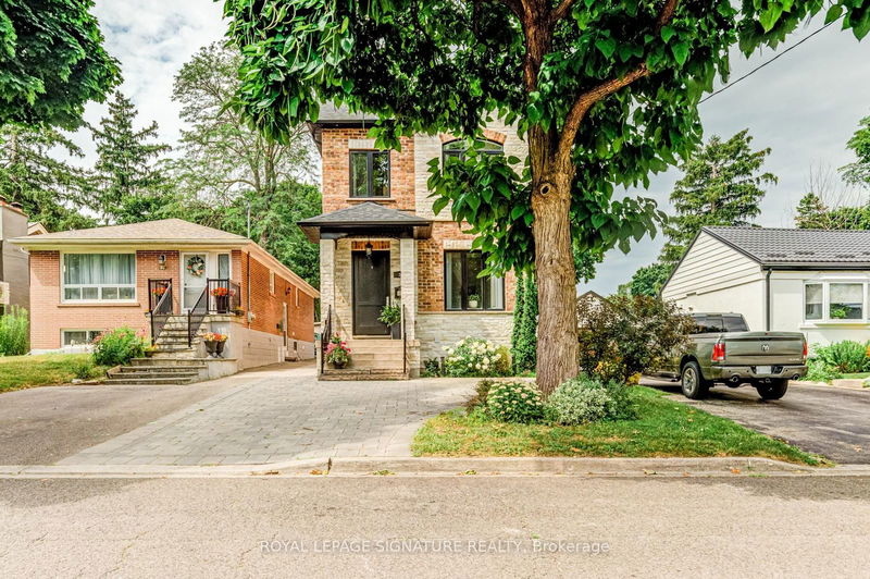 home for lease on Bsmt-36 Roxaline Street