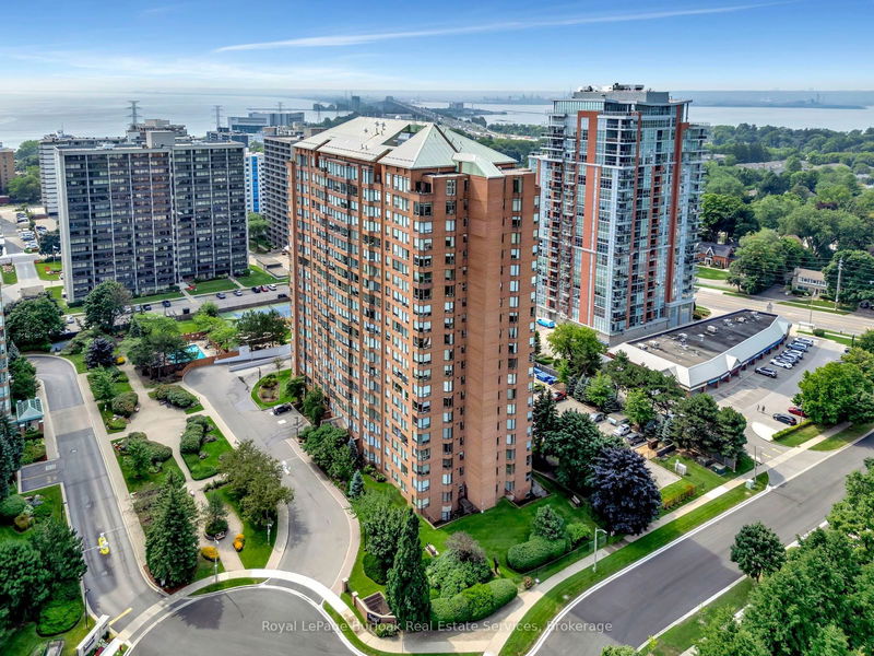 home for sale on 306-1270 MAPLE CROSSING Boulevard