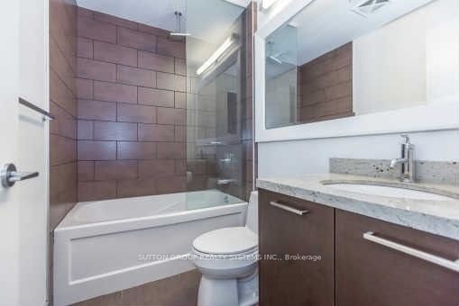  1807 - 88 Park Lawn Rd  Toronto, M8Y 0B5 | Image 10