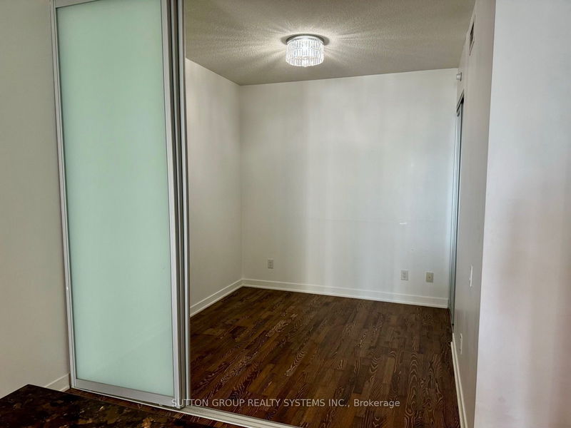  1807 - 88 Park Lawn Rd  Toronto, M8Y 0B5 | Image 14