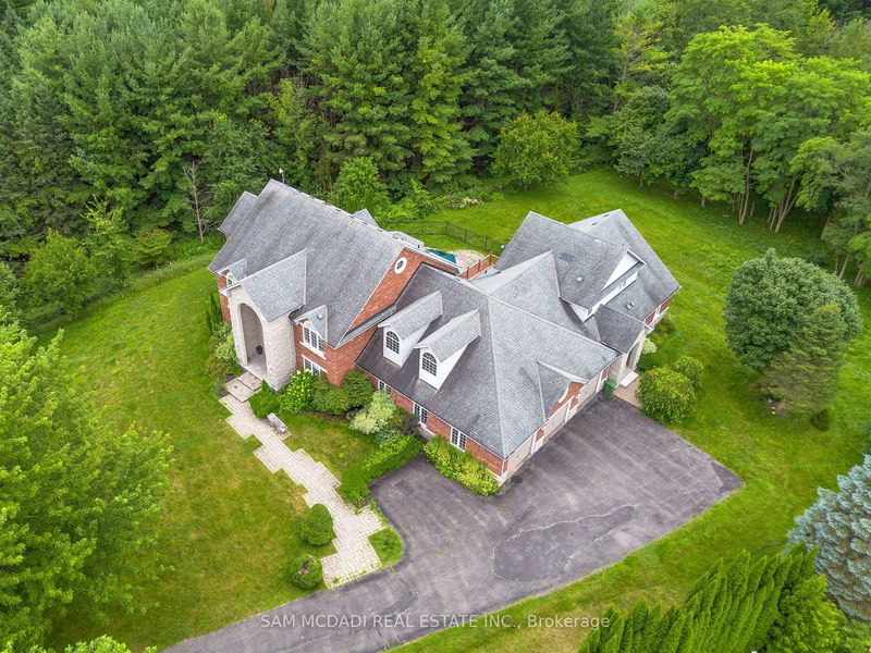 10 Stonehart St  Caledon, L7E 0B7 | Image 3