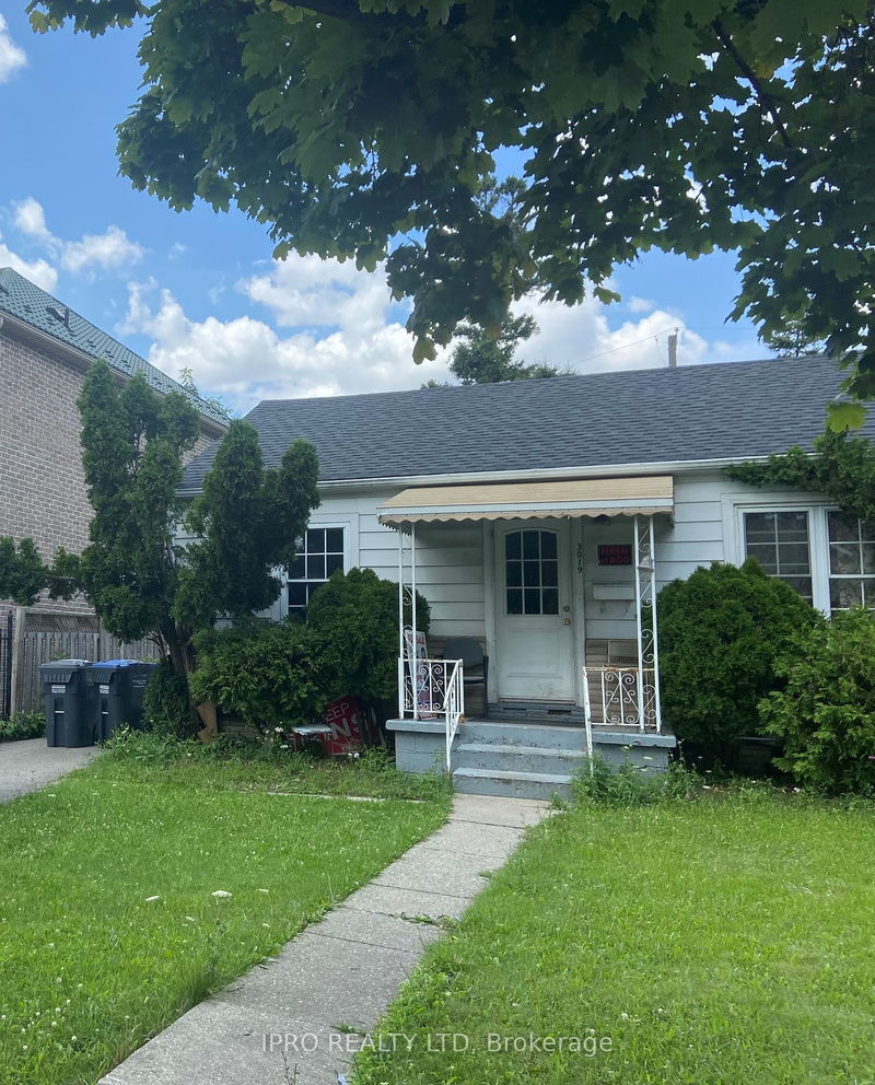 home for sale on 3019 Mcnaughton Avenue
