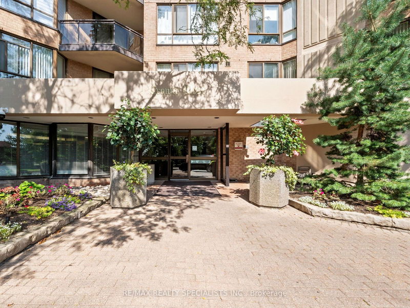  1408 - 20 Cherrytree Dr  Brampton, L6Y 3V1 | Image 2