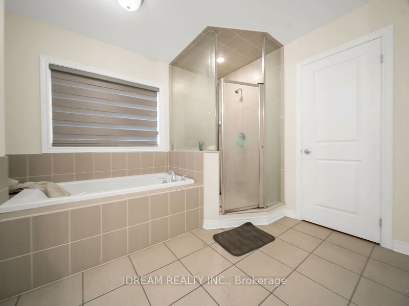 20 Matterhorn Rd  Brampton, L7A 5A4 | Image 30