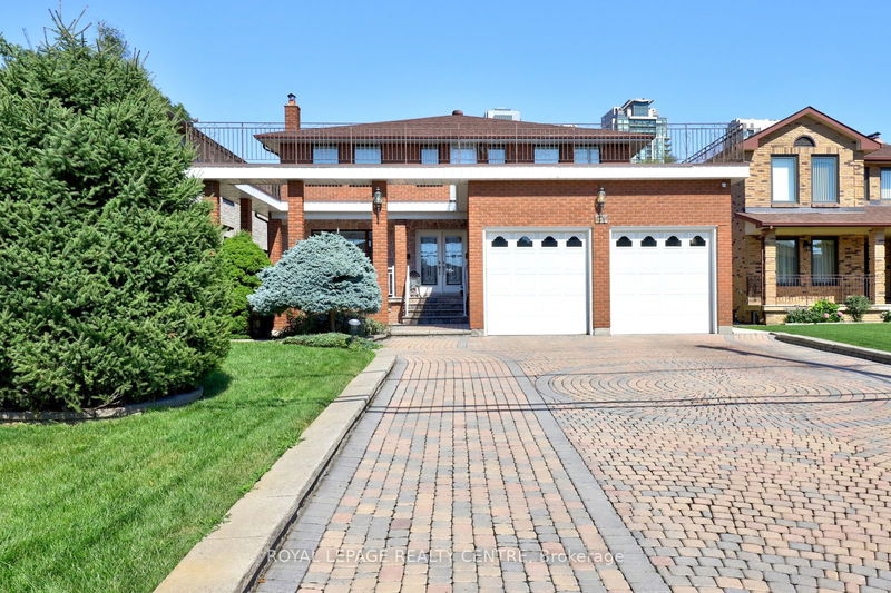 71 Fairview Rd W Mississauga, L5B 1K7 | Image 1