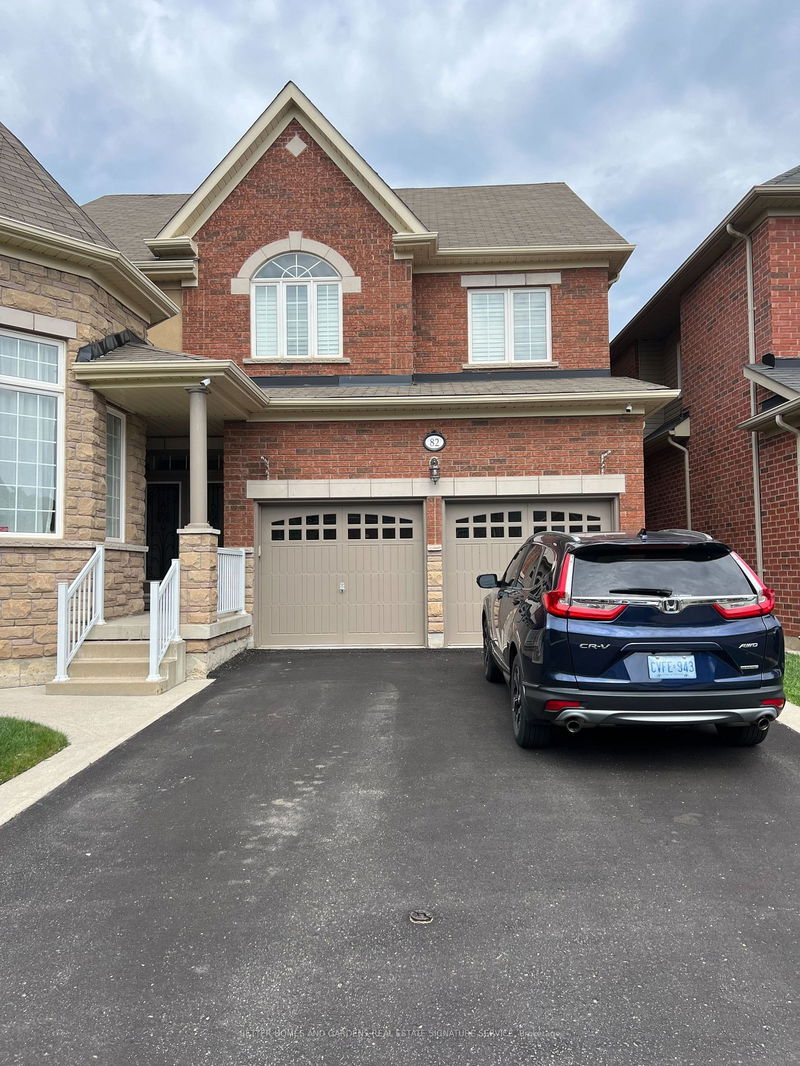 home for lease on 82 Chalkfarm Crescent