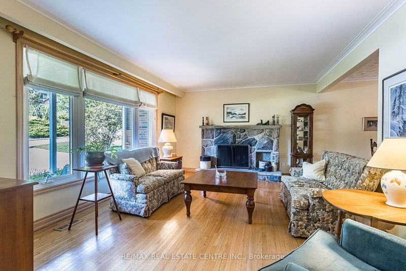 118 Ontario St  Halton Hills, L7G 3K7 | Image 3