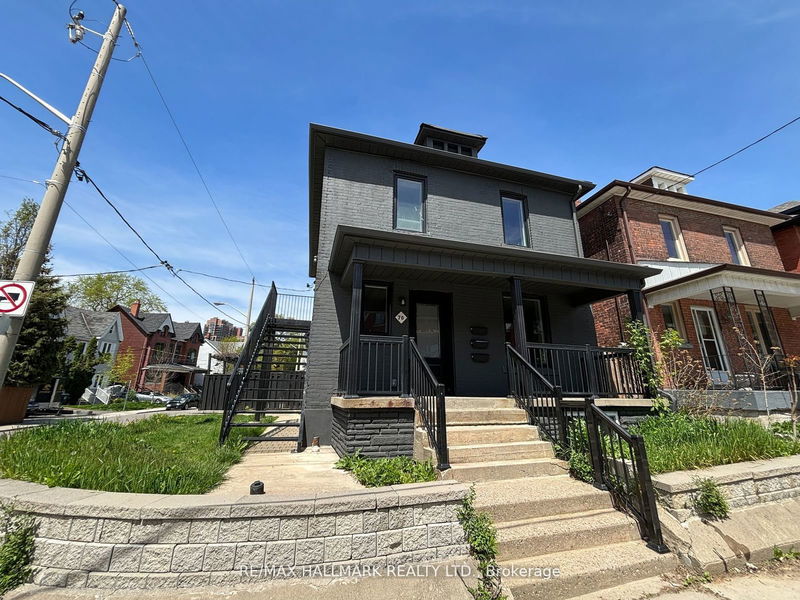 76 Annette St, Toronto, Ontario (MLS W9248392)