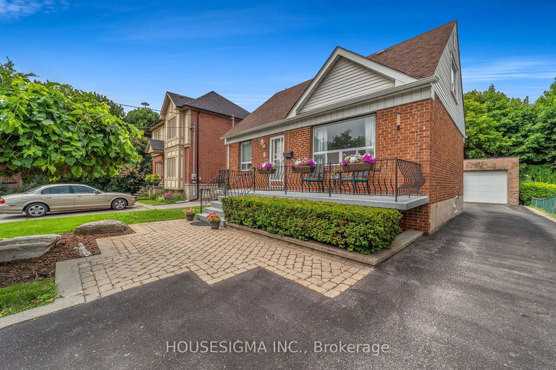 6 Ingleside Dr  Toronto, M3K 1V1 | Image 4