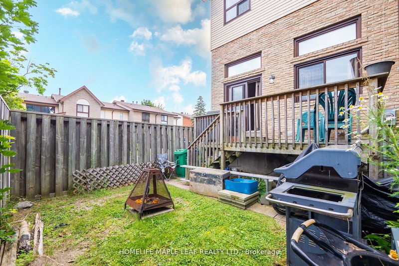  76 - 77 Collins Cres  Brampton, L6V 3N1 | Image 37