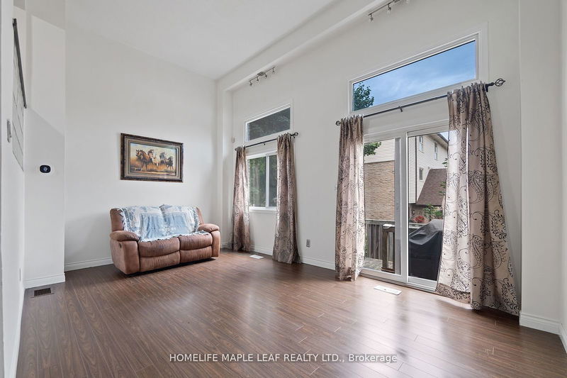  76 - 77 Collins Cres  Brampton, L6V 3N1 | Image 8