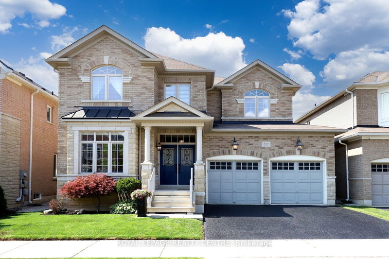 557 Daniel Clarke Way  Oakville, L6M 0N8 | Image 1