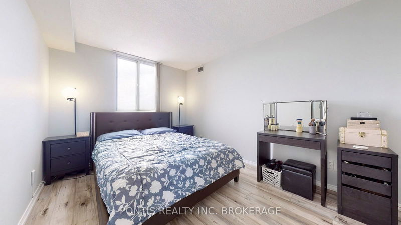  2015 - 115 Hillcrest Ave  Mississauga, L5B 3Y9 | Image 18