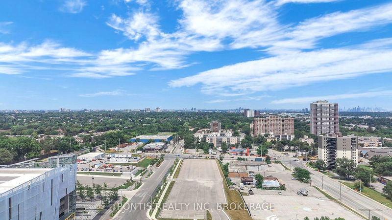  2015 - 115 Hillcrest Ave  Mississauga, L5B 3Y9 | Image 27