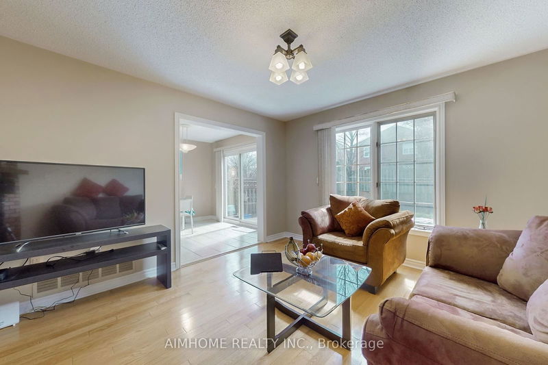 2502 Burnford Tr  Mississauga, L5M 5E4 | Image 18