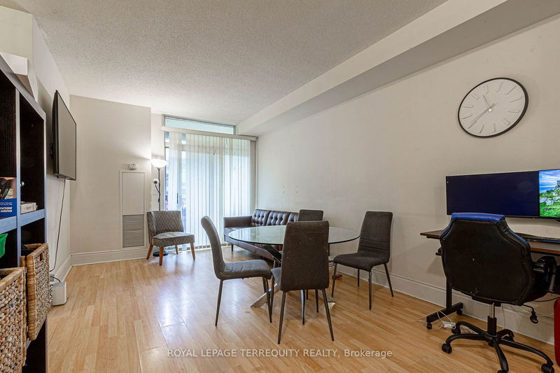  226 - 3888 Duke of York Blvd  Mississauga, L5B 4P5 | Image 9