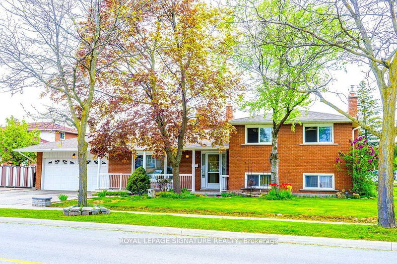 3956 Brandon Gate Dr  Mississauga, L4T 3N4 | Image 2