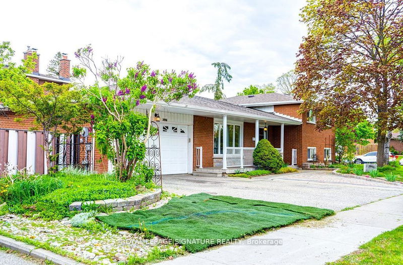 3956 Brandon Gate Dr  Mississauga, L4T 3N4 | Image 5