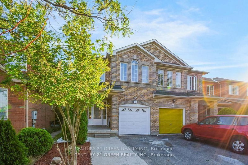 6 Corvette Crt, Brampton, L7A 2H7 | Image 2