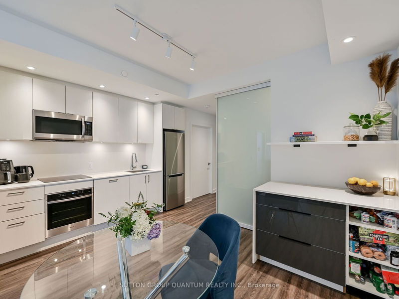  2105 - 1928 Lake Shore Blvd W Toronto, M6S 0B1 | Image 3