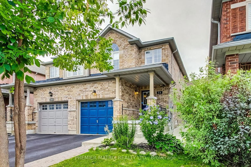 home for sale on 38 Lismer Crescent